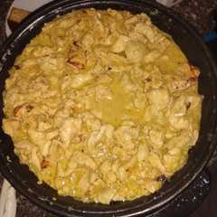 Una foto de Trozos de pollo al curry