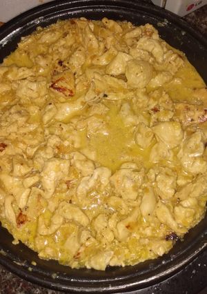 Una foto de Trozos de pollo al curry