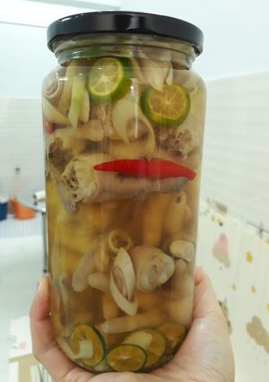 Hình của món Chân gà sả tắc ^^.