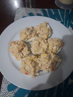 Una foto de Huevos rellenos de mar