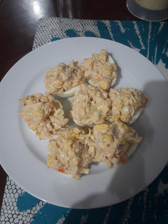 Una foto de Huevos rellenos de mar