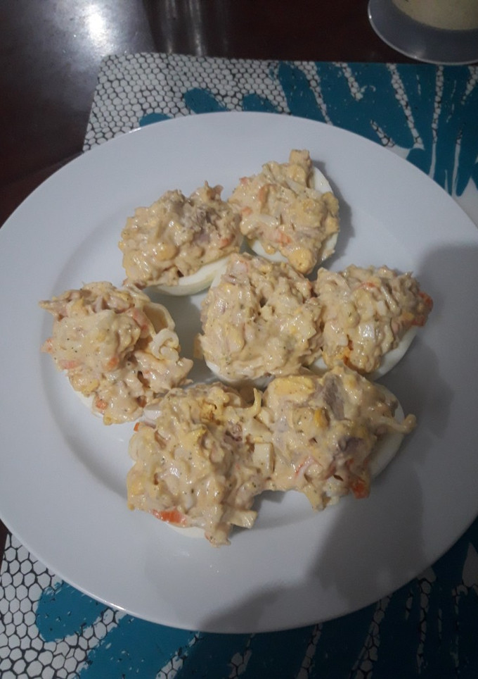 Una foto de Huevos rellenos de mar
