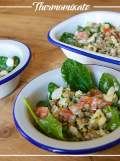 Una foto de Ensalada de lentejas, espinacas y bacalao con Thermomix