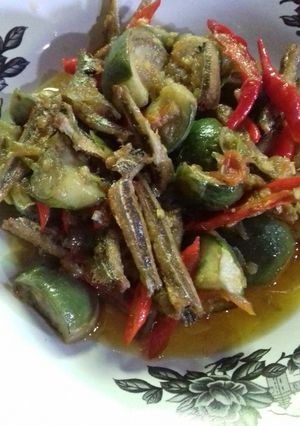 Foto resep Tumis teri terong lalap