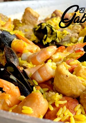 Una foto de Paella del Tío Gabo