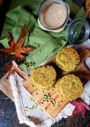 Una foto de Croquetas de Arvejas y Quinoa💚❤💛