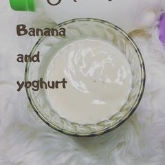 Banana and yogurt smoothie A picture of Banana and yogurt smoothie.