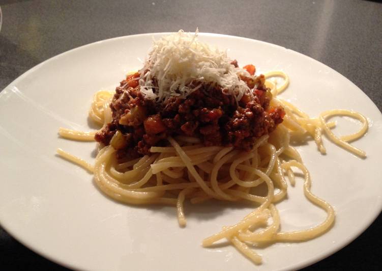 Recipe of Speedy Bolognese Ragu with Spaghetti