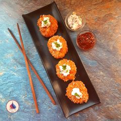 A picture of Kurkure Paneer Momos.