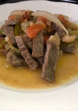 Una foto de Fajitas de res a los tres chiles a la Sonorense