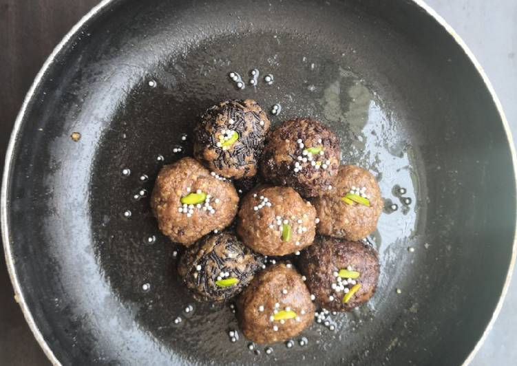 Steps to Make Perfect Bournvita Brown Balls