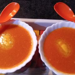 A picture of Tomato soup.