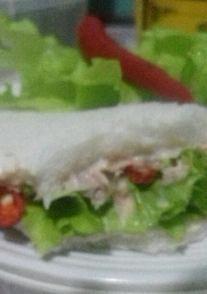 A picture of Chili Peppered Tuna w/ Mayonnaise.
