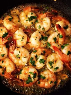 Una foto de Gambas al ajillo