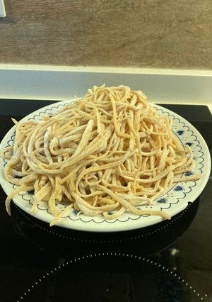 Una foto de Fideos al Huevo Caseros
