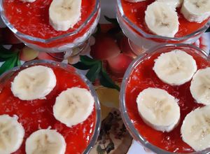 صورة لوصفة احلى مهلبية جلي بالفراولة 🍓من يد ملوكه