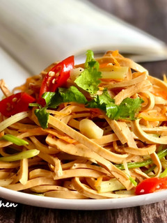 涼拌干絲 / 5分鐘簡單小菜 的食譜成品照片