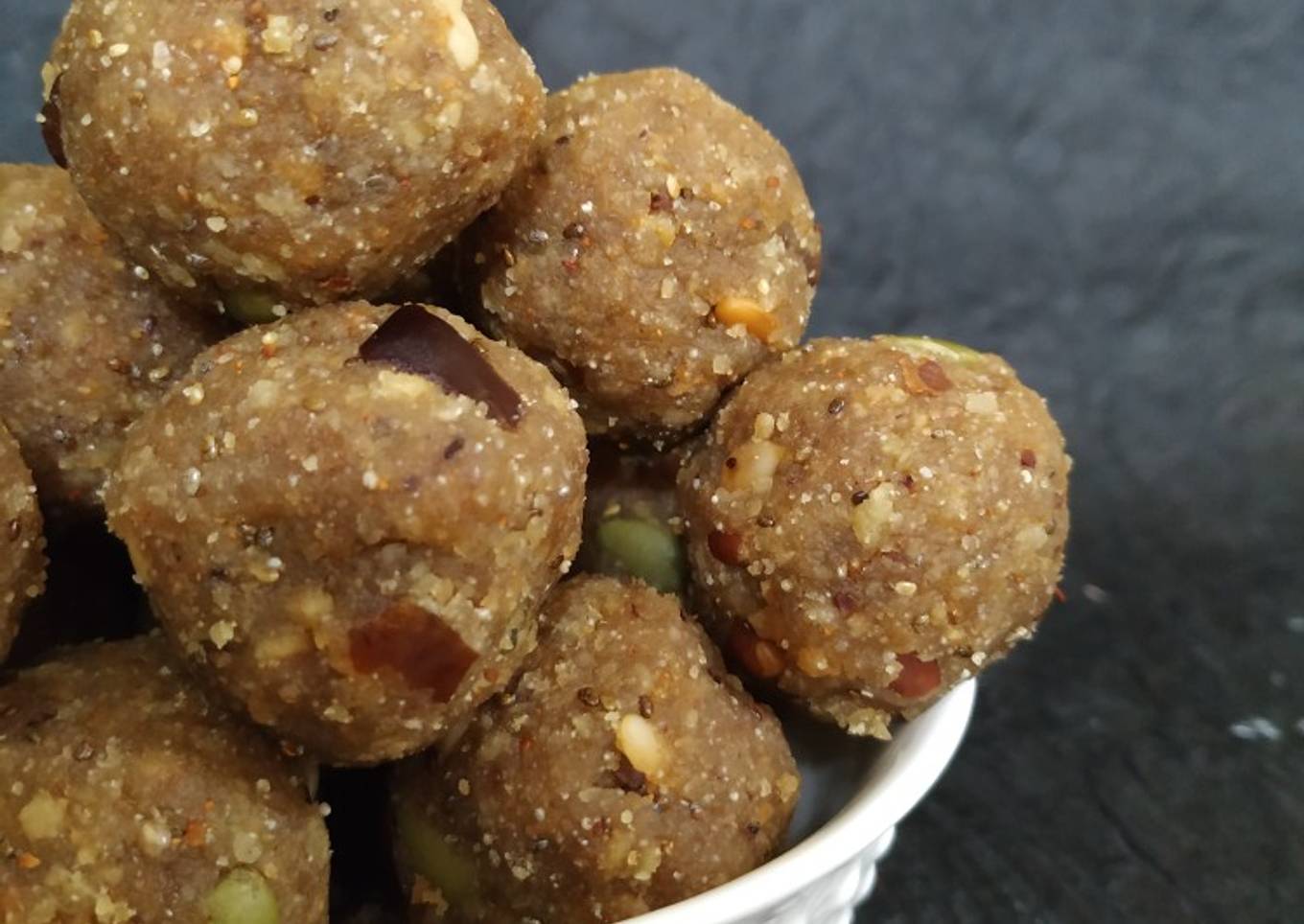 Protein laddoos