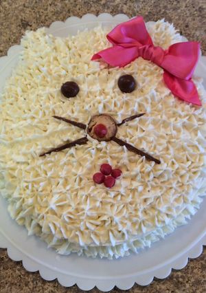 A picture of Decoration for my kitty cat birthday cake .
