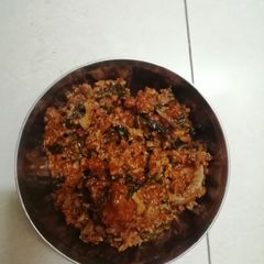 A picture of Kheema spinach curry.