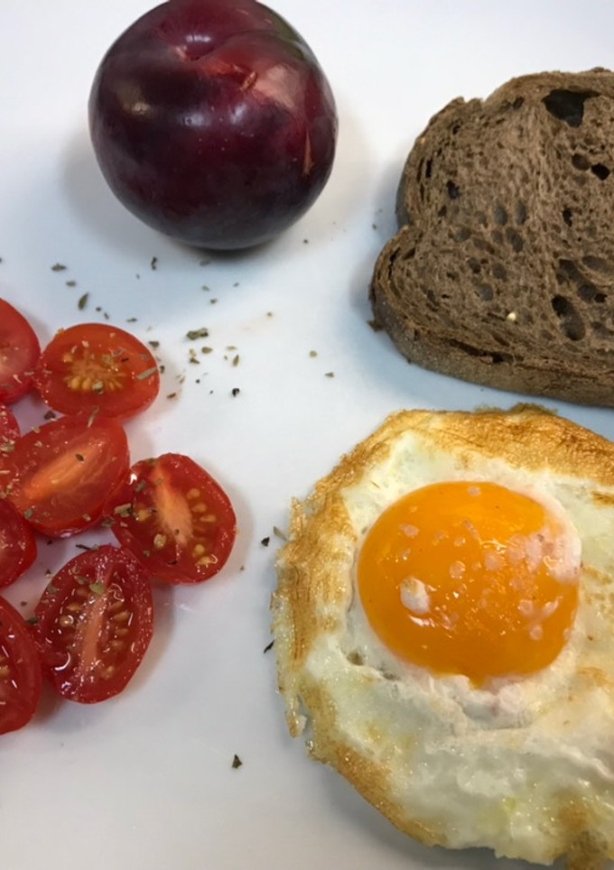 Una foto de Huevo frito en Airfryer Cosori