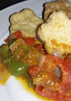 A picture of Awara wit sauce.
