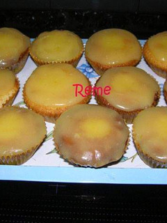 Una foto de Cupcakes con crema de limón