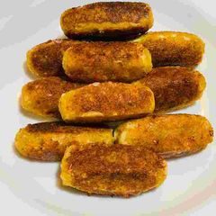 A picture of Broccoli Cheese Tots.