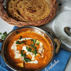 A picture of Paneer butter masala.