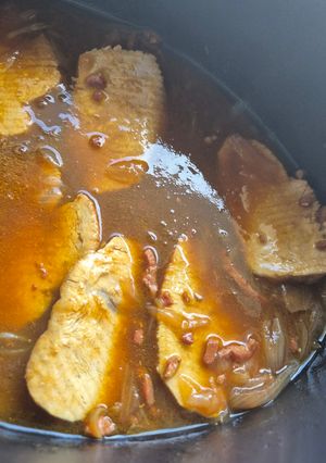 Une photo de Rôti filet de dinde aux lardons en cocotte