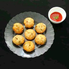 A picture of Bread Vegetable kuzhipaniyaram.