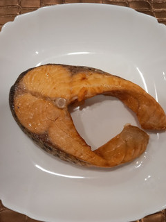 氣炸冷凍鮭魚 的食譜成品照片