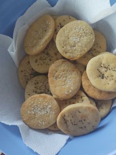 Una foto de BIZCOCHOS PARA EL MATE (super fáciles y con dos ingredientes)