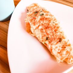 A picture of Egg Roll.