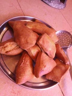 A picture of Mandazi ' Mahamri'.