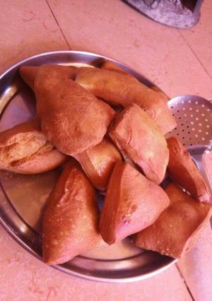 A picture of Mandazi ' Mahamri'.