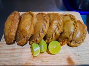 Una foto de empanada criolla