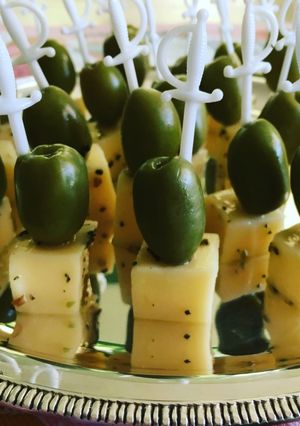 Una foto de Pinchos mediterráneos