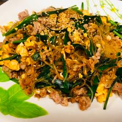 A picture of Fried Chinese Starch Noodle.