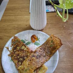 Crispy sorghum dosa A picture of Crispy sorghum dosa.