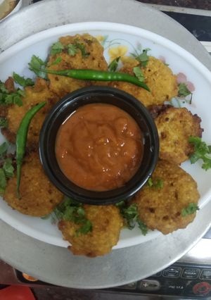 মুগ আর মসুর ডাল এর বড়া (moong masoor daler bora recipe in Bengali) রেসিপির প্রধান ছবি