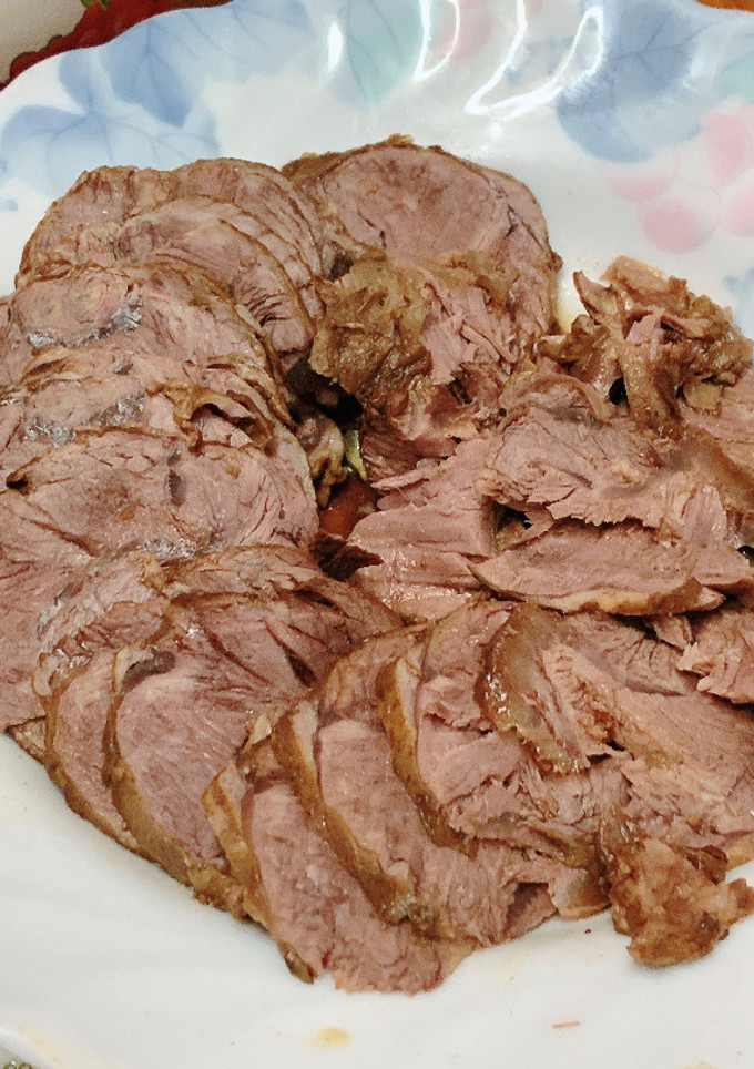 滷牛腱 的食譜成品照片