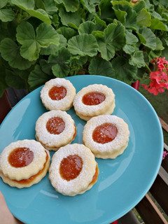 Nagymamám linzer karikája recept fotója