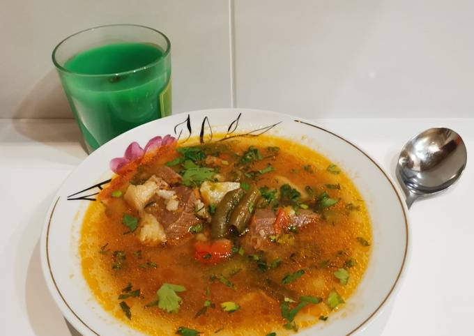 Суп со стручковой фасолью и бурым рисом
