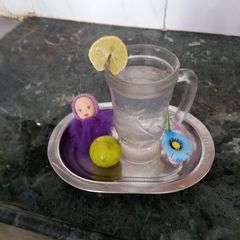 A picture of Lemon juice.