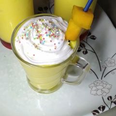A picture of Mango milk shake.