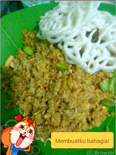 Foto resep Nasi goreng pete ayam suwir