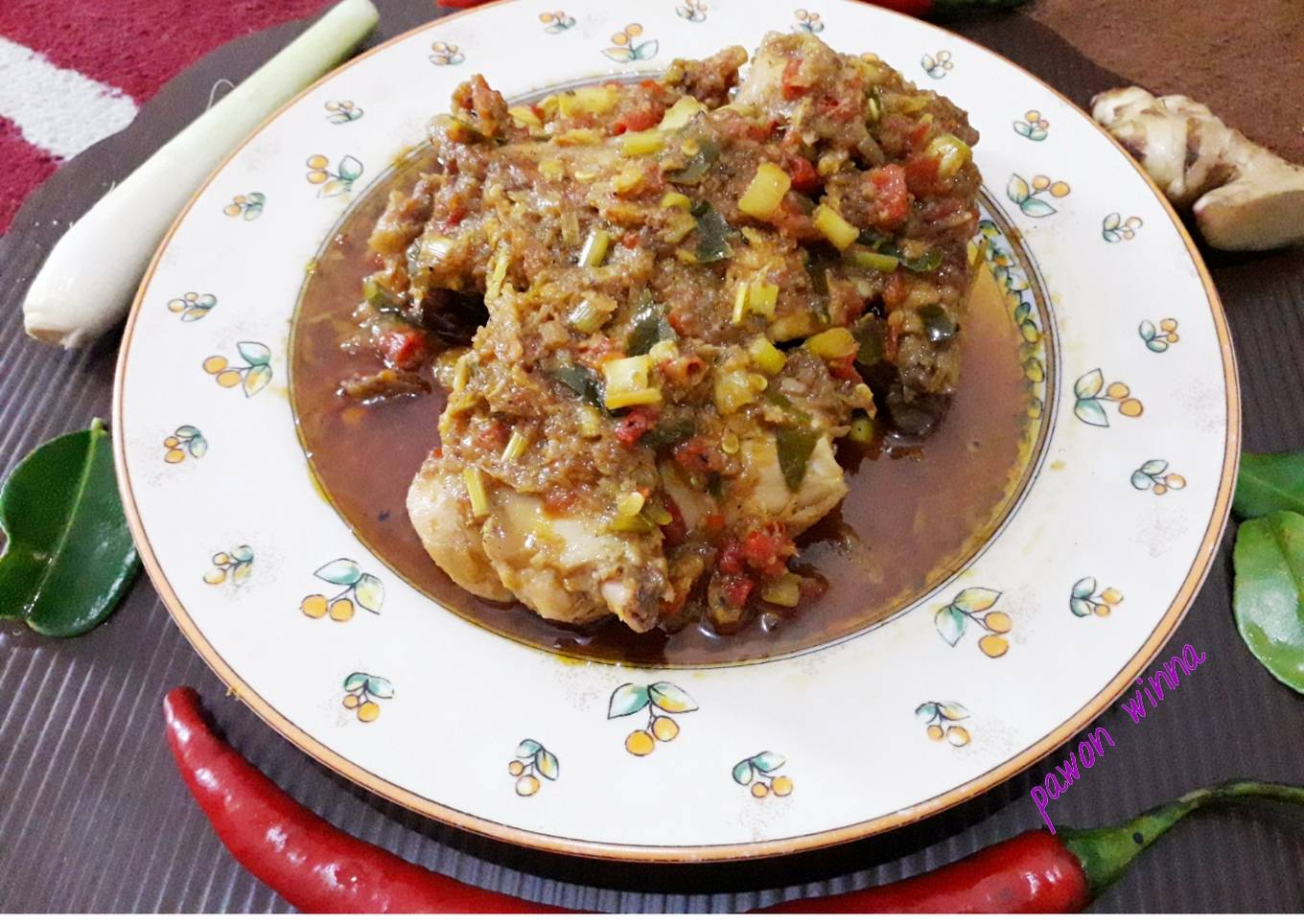 100.Ayam betutu sederhana