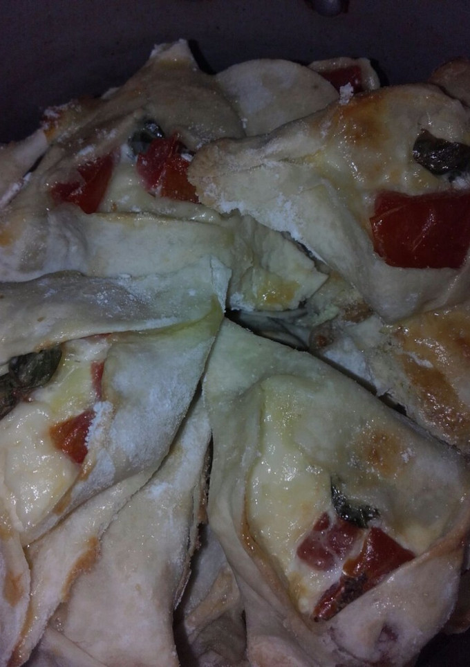 Una foto de Empanaditas caprese