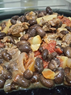 A picture of Njahi stew.